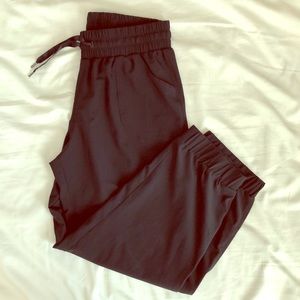 black Zella joggers— sz 4